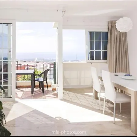 Private Pool 'villa Vibe Tenerife' Sunset & Ocean View بيت للعطل *